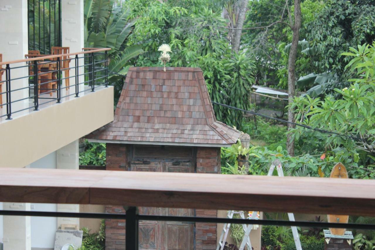 Indah Bali Guesthouse Canggu  Exterior photo