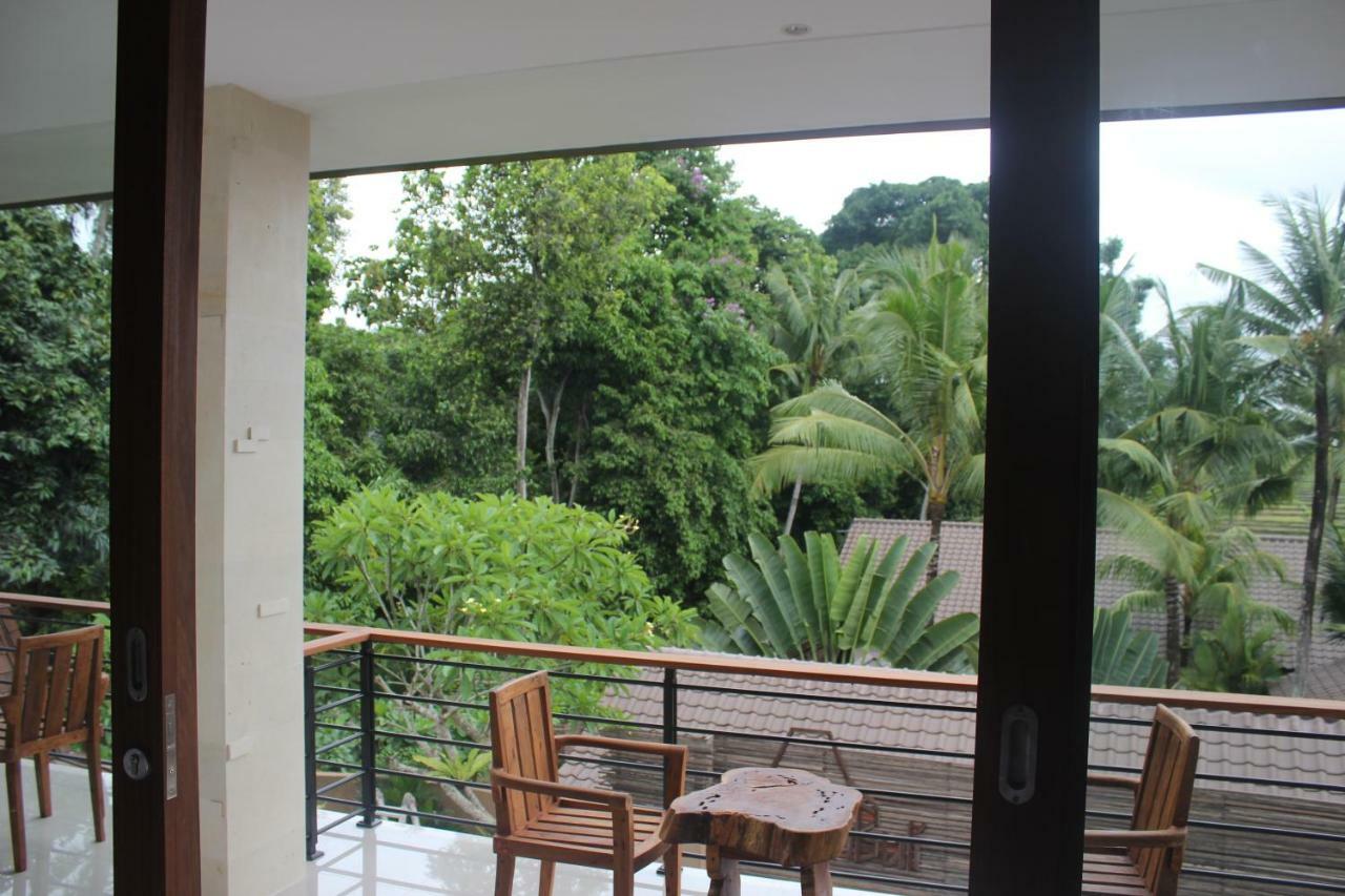 Indah Bali Guesthouse Canggu  Exterior photo