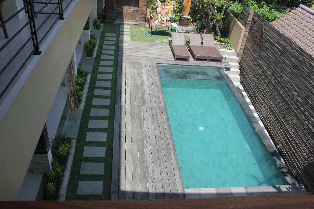 Indah Bali Guesthouse Canggu  Exterior photo