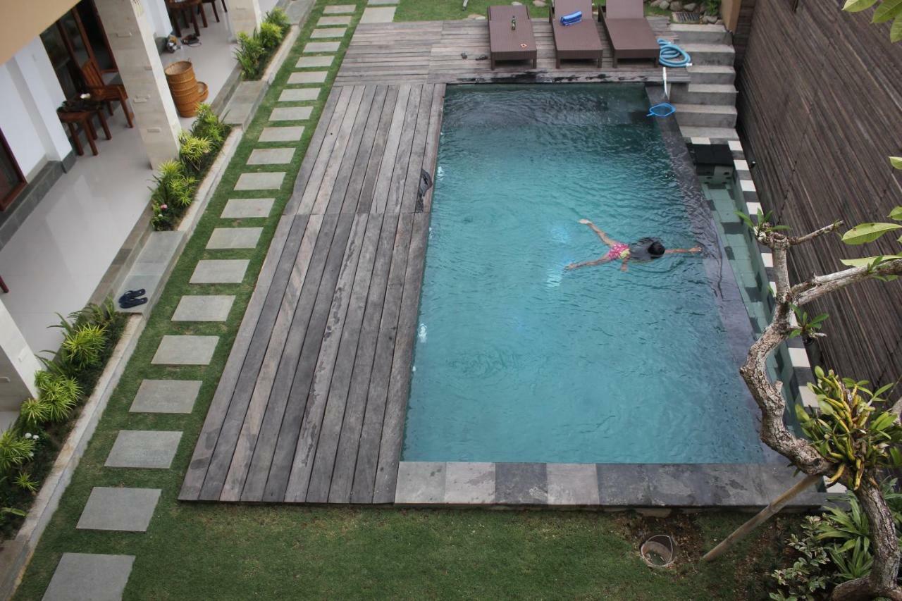 Indah Bali Guesthouse Canggu  Exterior photo