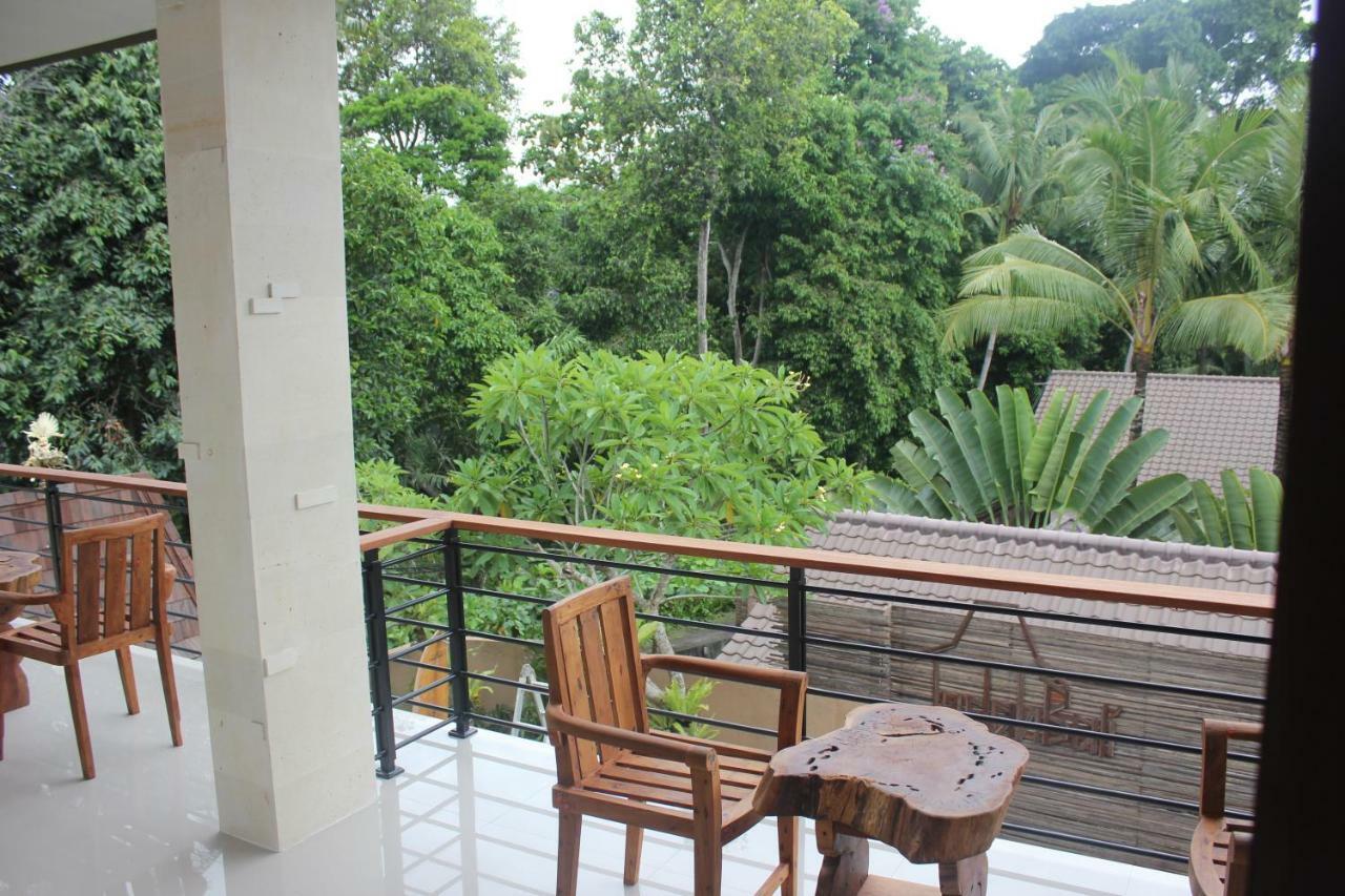 Indah Bali Guesthouse Canggu  Exterior photo