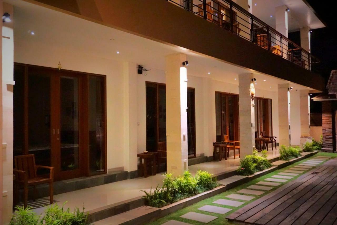 Indah Bali Guesthouse Canggu  Exterior photo