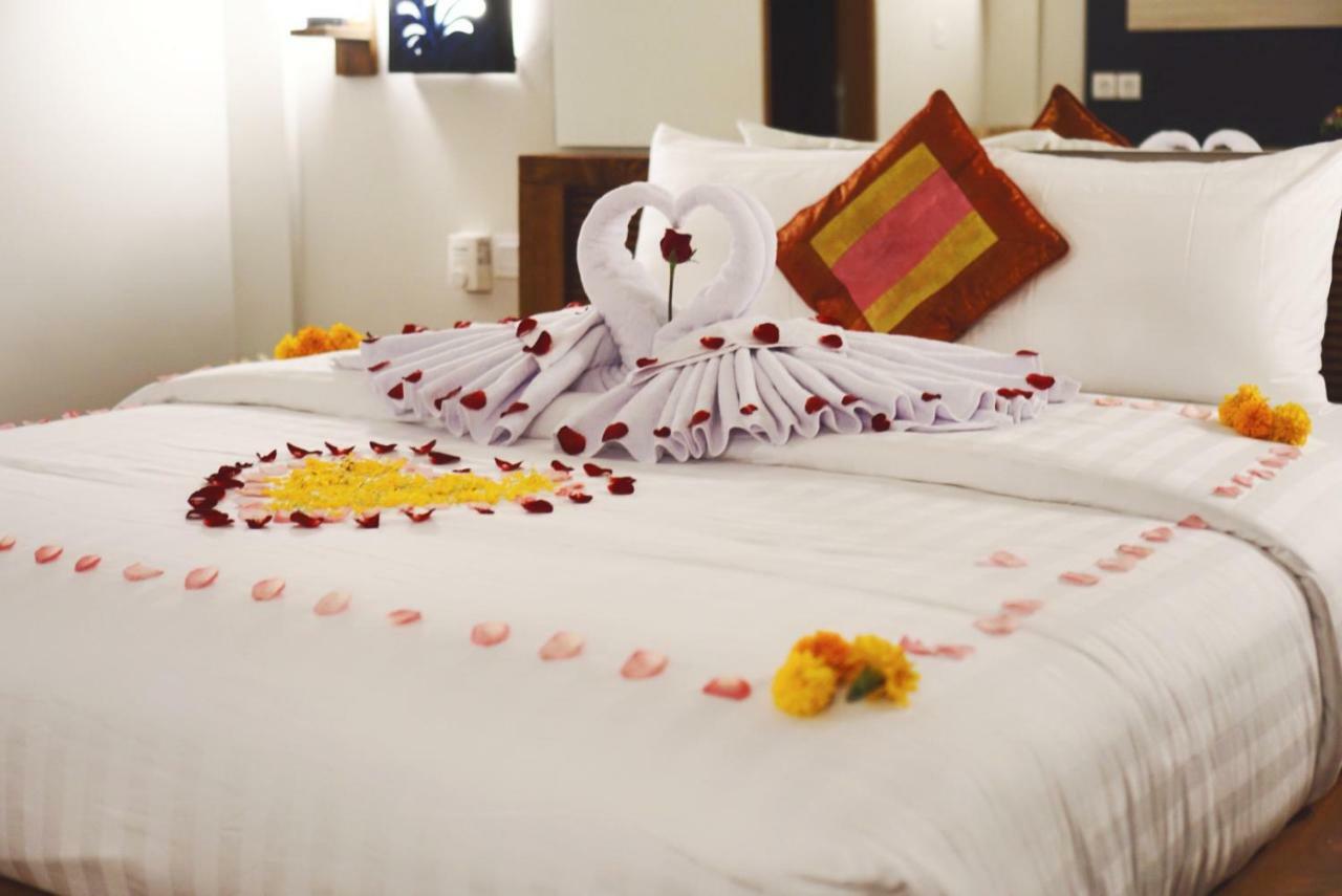 Indah Bali Guesthouse Canggu  Exterior photo